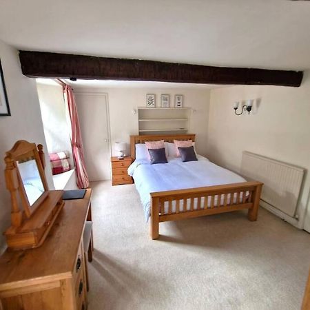 Holly Tree Cottage - Central Kirkby Lonsdale 3 Bedroom エクステリア 写真