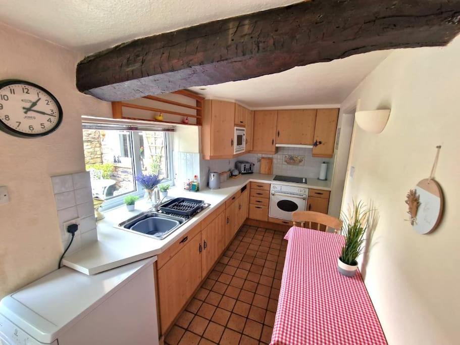 Holly Tree Cottage - Central Kirkby Lonsdale 3 Bedroom エクステリア 写真