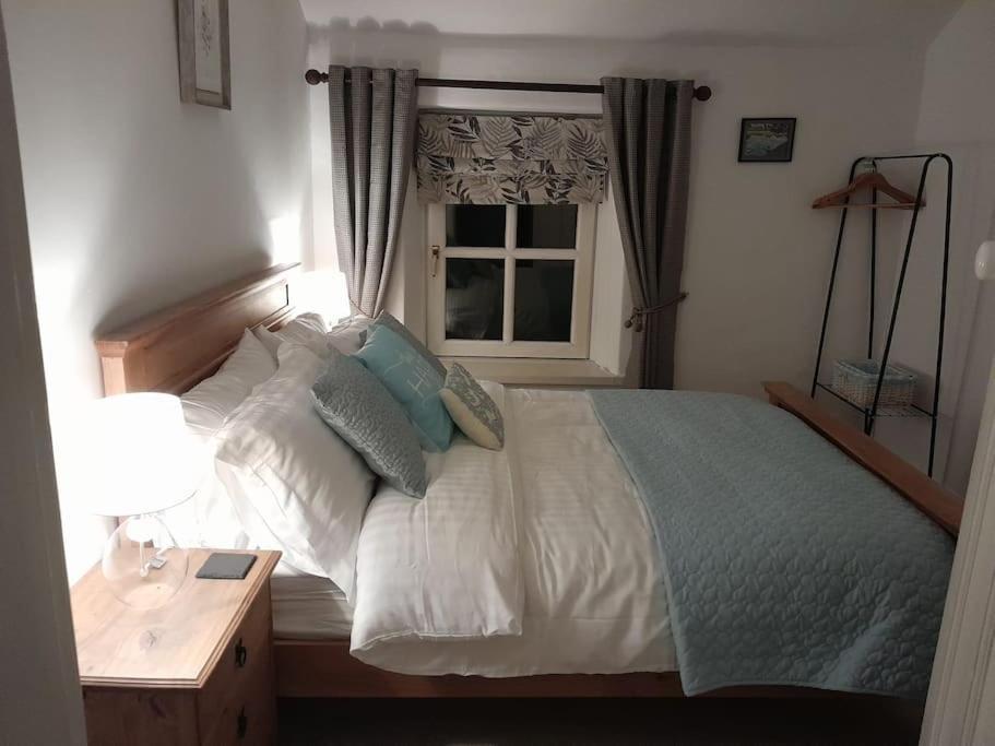 Holly Tree Cottage - Central Kirkby Lonsdale 3 Bedroom エクステリア 写真