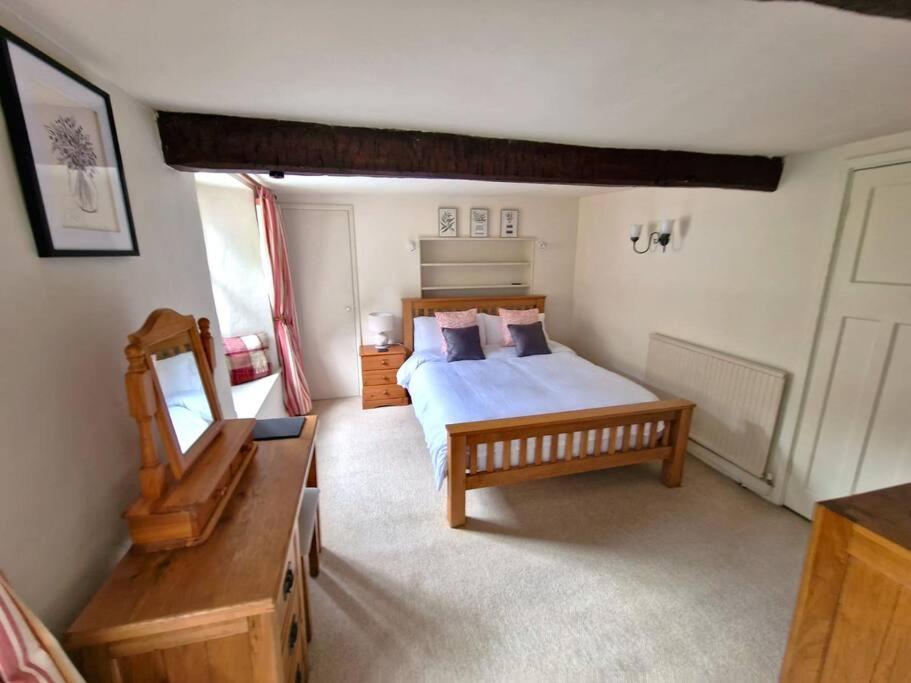 Holly Tree Cottage - Central Kirkby Lonsdale 3 Bedroom エクステリア 写真